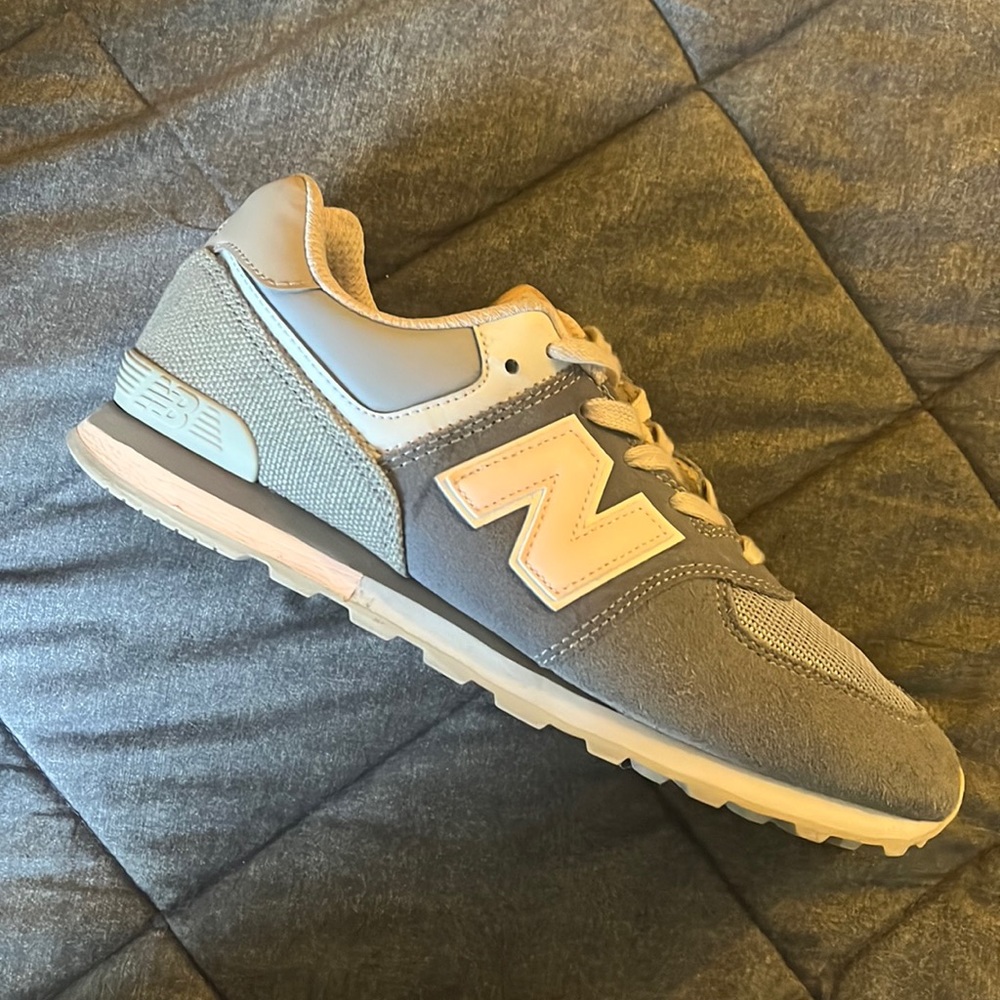 Big Kids New Balance 574